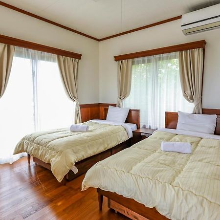 Ishigaki Sunset Cove Hotel Exterior photo