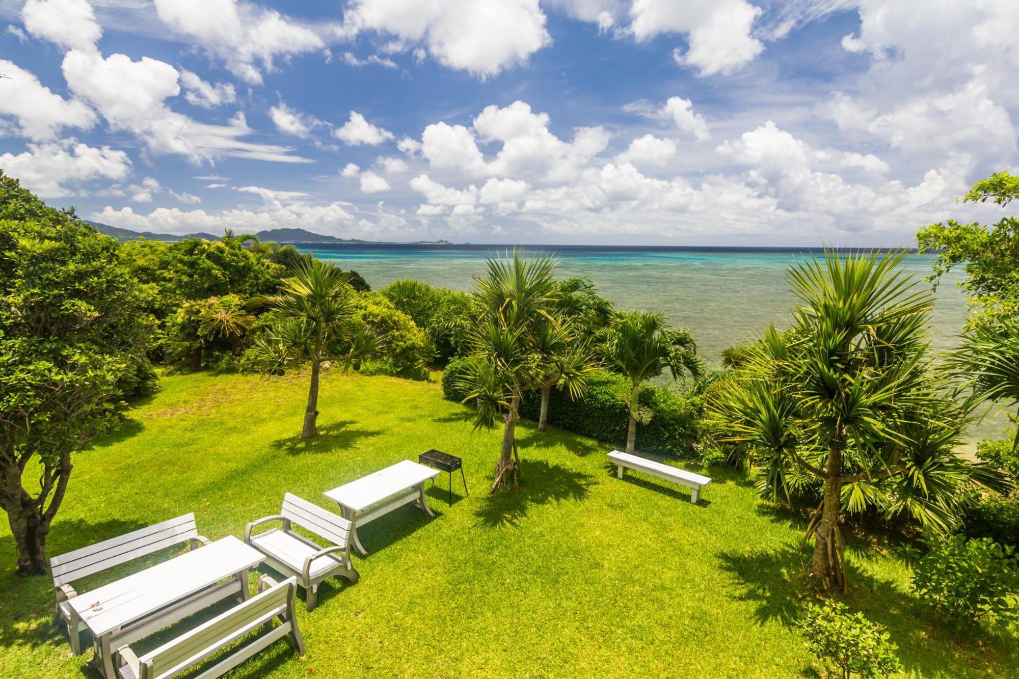 Ishigaki Sunset Cove Hotel Exterior photo