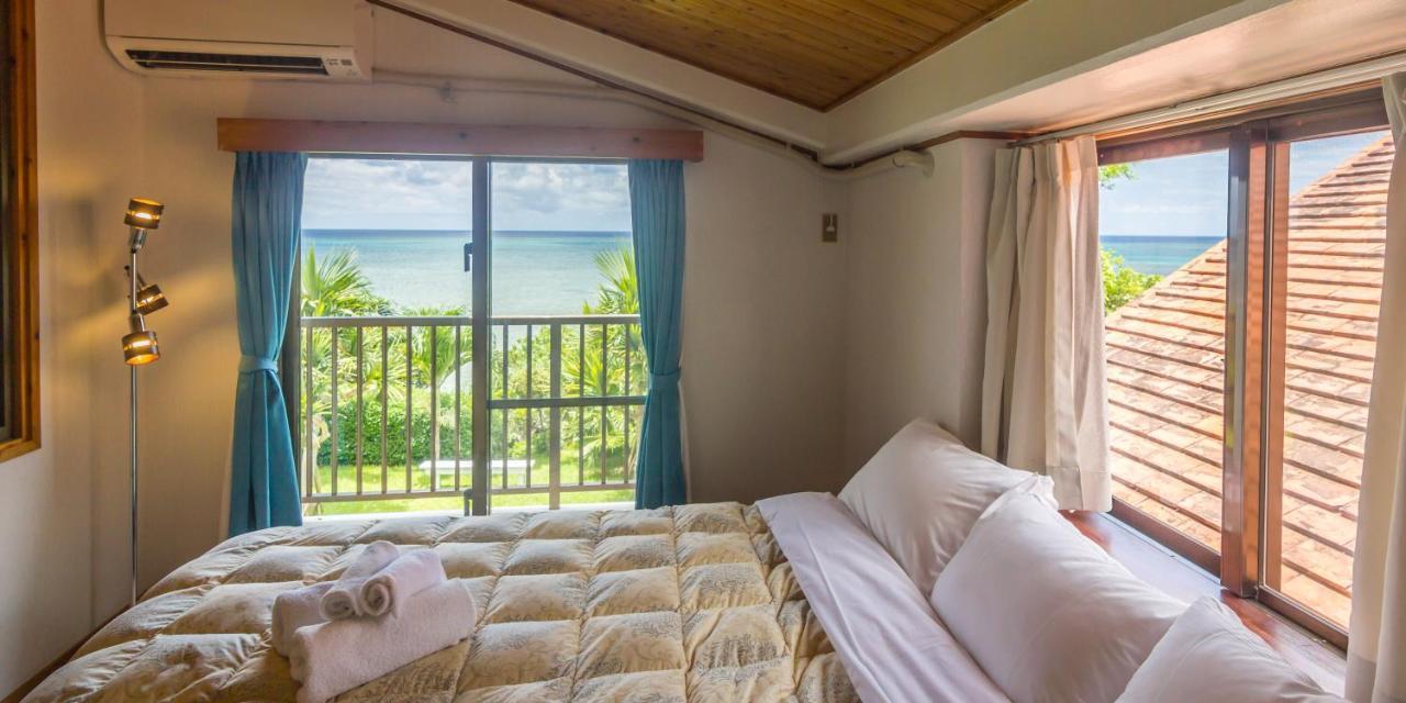 Ishigaki Sunset Cove Hotel Exterior photo