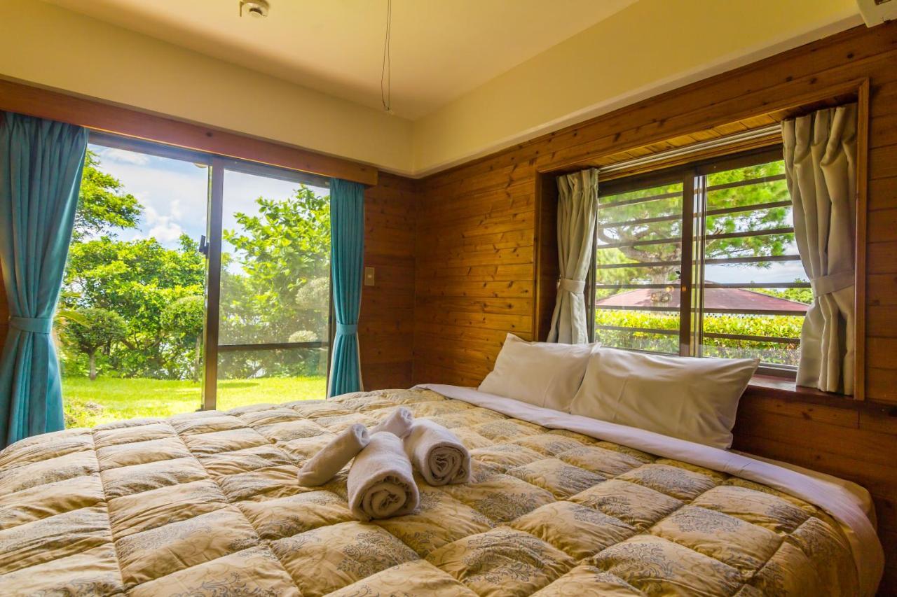Ishigaki Sunset Cove Hotel Exterior photo