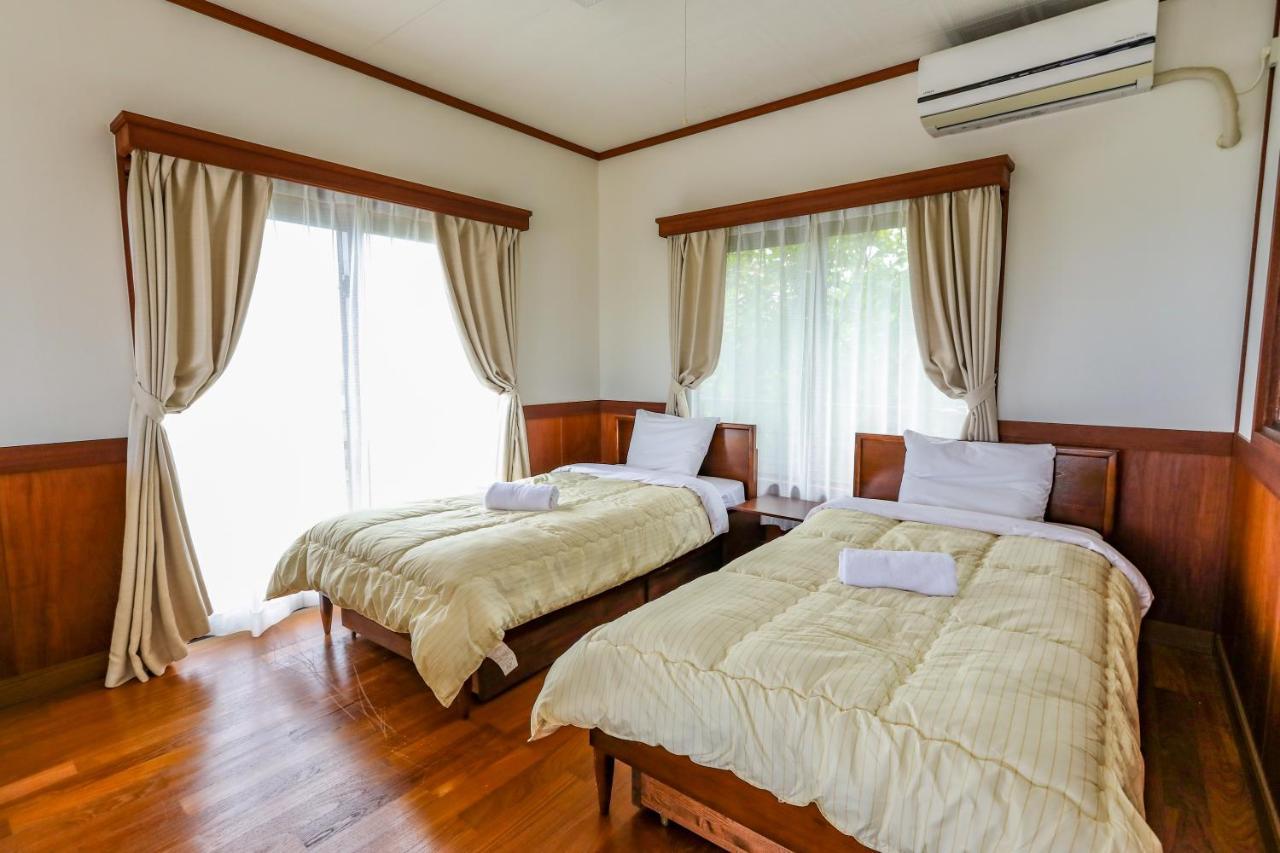 Ishigaki Sunset Cove Hotel Exterior photo