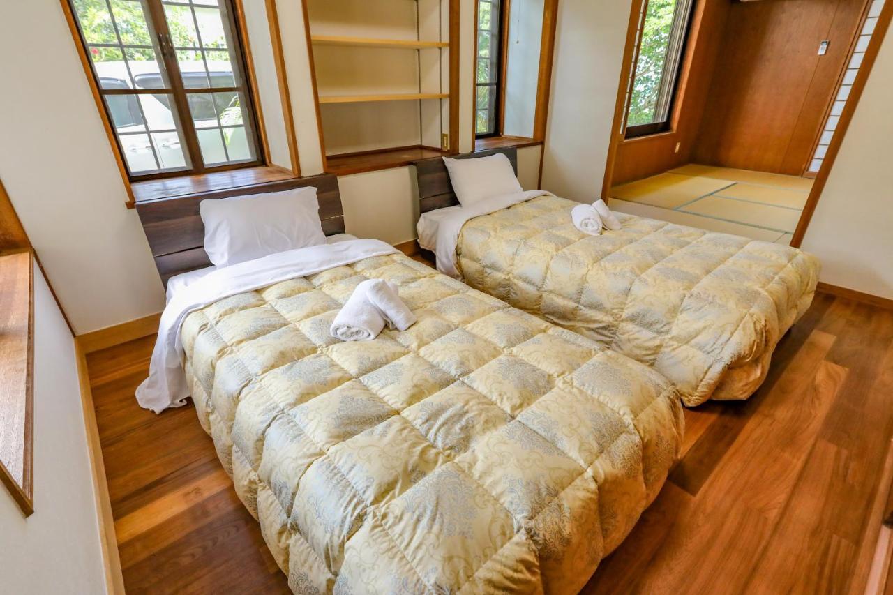 Ishigaki Sunset Cove Hotel Exterior photo
