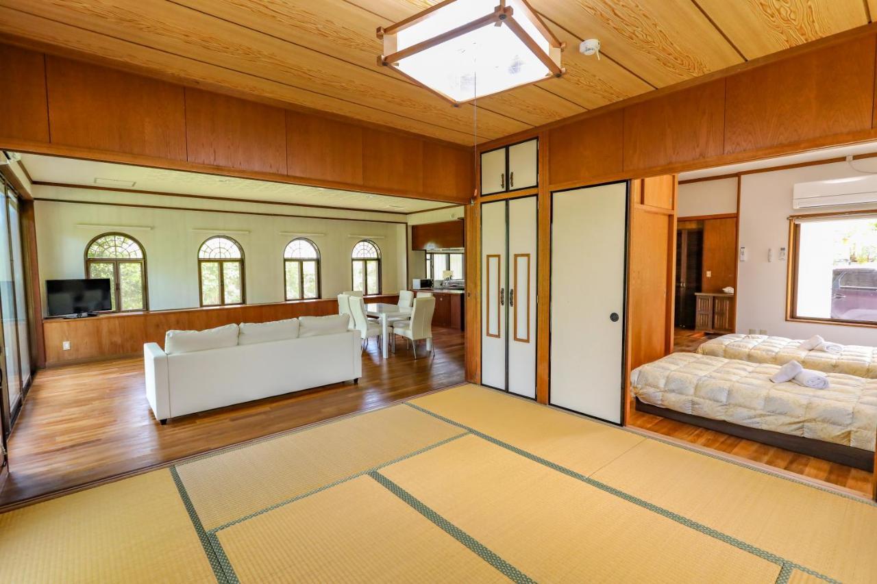 Ishigaki Sunset Cove Hotel Exterior photo